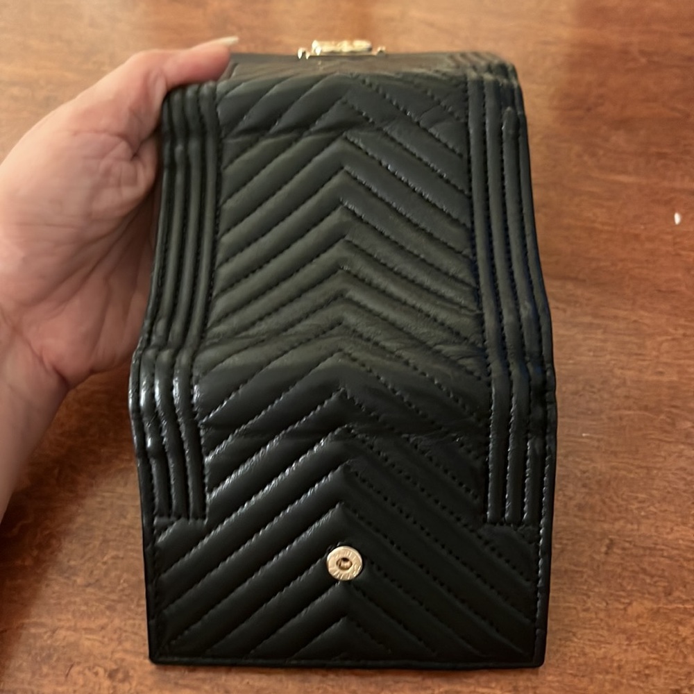 Authentic Chanel Caviar Chevron Boy trifold wallet - Picture 5 of 9